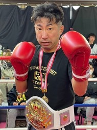 加藤　康弘